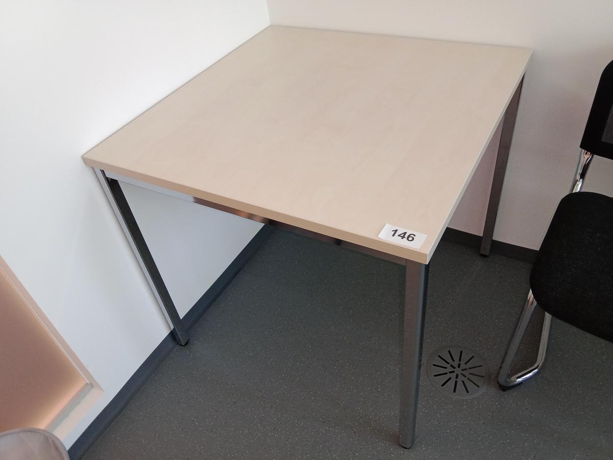 Besprechungstisch ca.80/80 cm