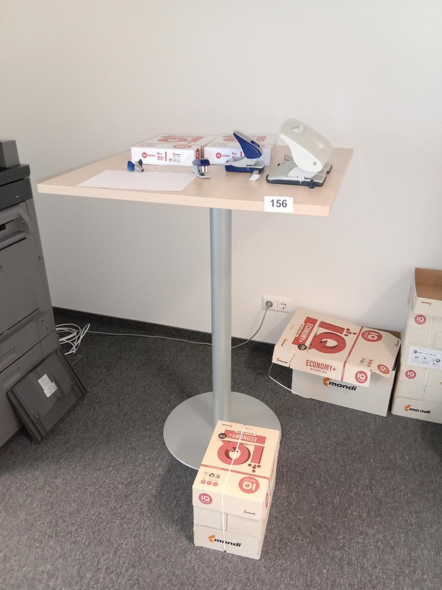 Besprechungstisch 80/80/110 cm?d=2025-06-27 21:18:23
