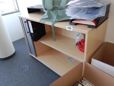 Aktenschrank mit Rollotüre 120/45/113 cm 3 Ordnerhöhen Aktenschrank mit Rollotüre 120/45/113 cm 3 Ordnerhöhen