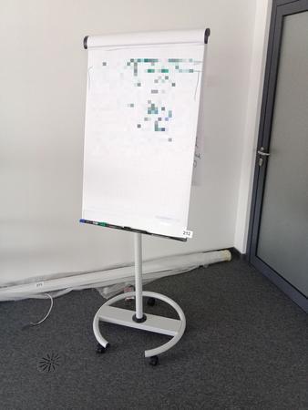 Flipchart ca.190/70 cm Flipchart ca.190/70 cm