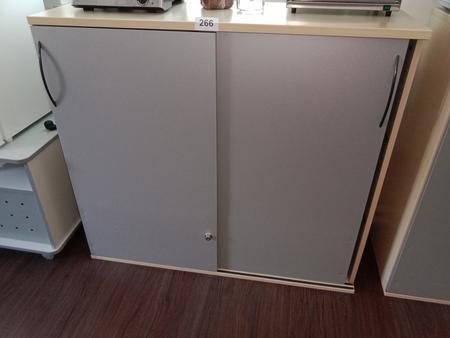 Aktenschrank ca. 120/42/107 cm Aktenschrank ca. 120/42/107 cm