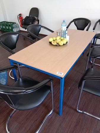 Besprechungstisch ca.160/80 cm mit 7 Stück Leder-,Besprechungsstühlen Besprechungstisch ca.160/80 cm mit 7 Stück Leder-,Besprechungsstühlen