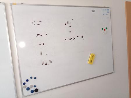 Whiteboard ca. 120/90 cm Whiteboard ca. 120/90 cm
