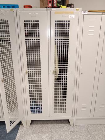 BÄR Umkleideschrank ca. 185/80/50 cm BÄR Umkleideschrank ca. 185/80/50 cm
