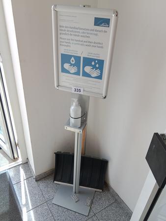 Desinfektionsständer Desinfektionsständer
