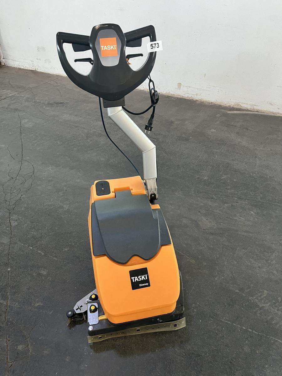 Taski Scheuer-,Bodenreinigungsmaschine Swingo 350