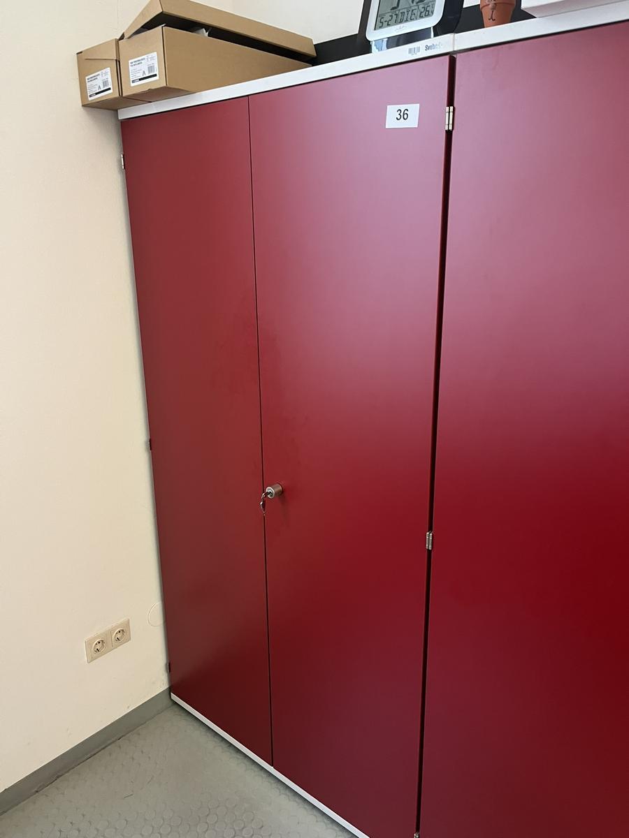 Doppeltür Aktenschrank Svoboda?d=2025-07-14 22:31:25