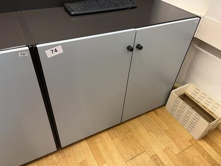 Aktenschrank mit Doppeltüre Aktenschrank mit Doppeltüre