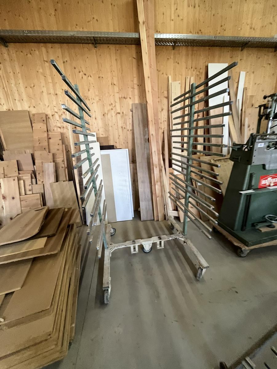 Spritz und Lackierwagen 120 x 110 x 201 cm