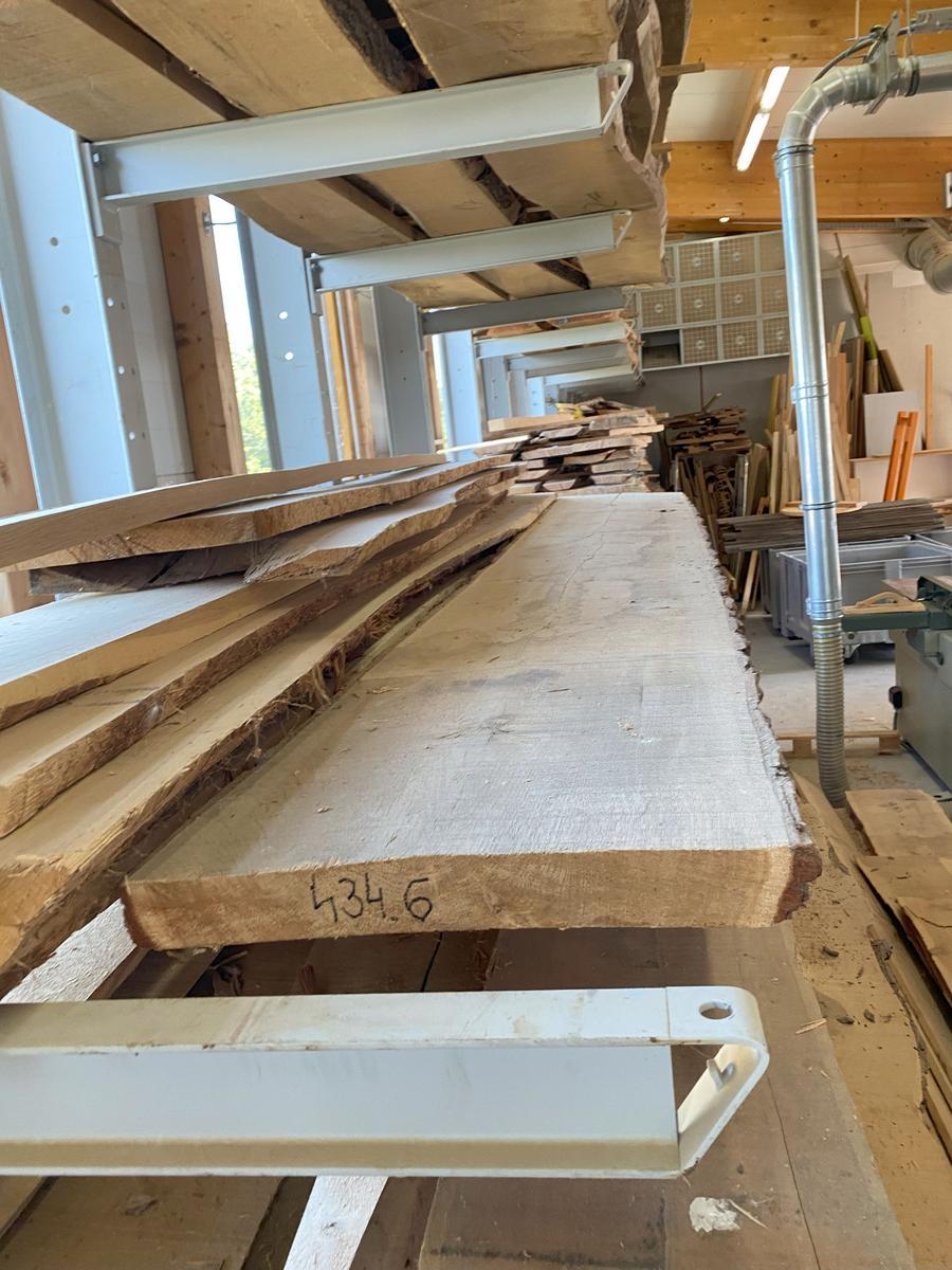 Regalinhalt: 1 Stk.Eichenholz 300 cm / 50er