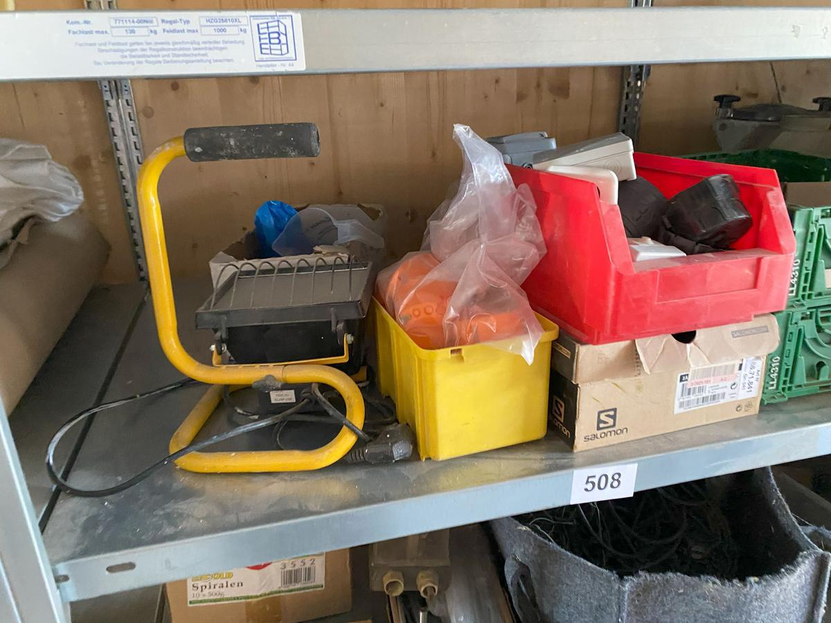 Regalinhalt Elektromaterial