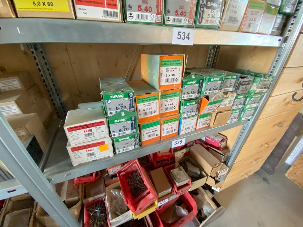 Regalinhalt Schrauben und Befestigungsmaterial