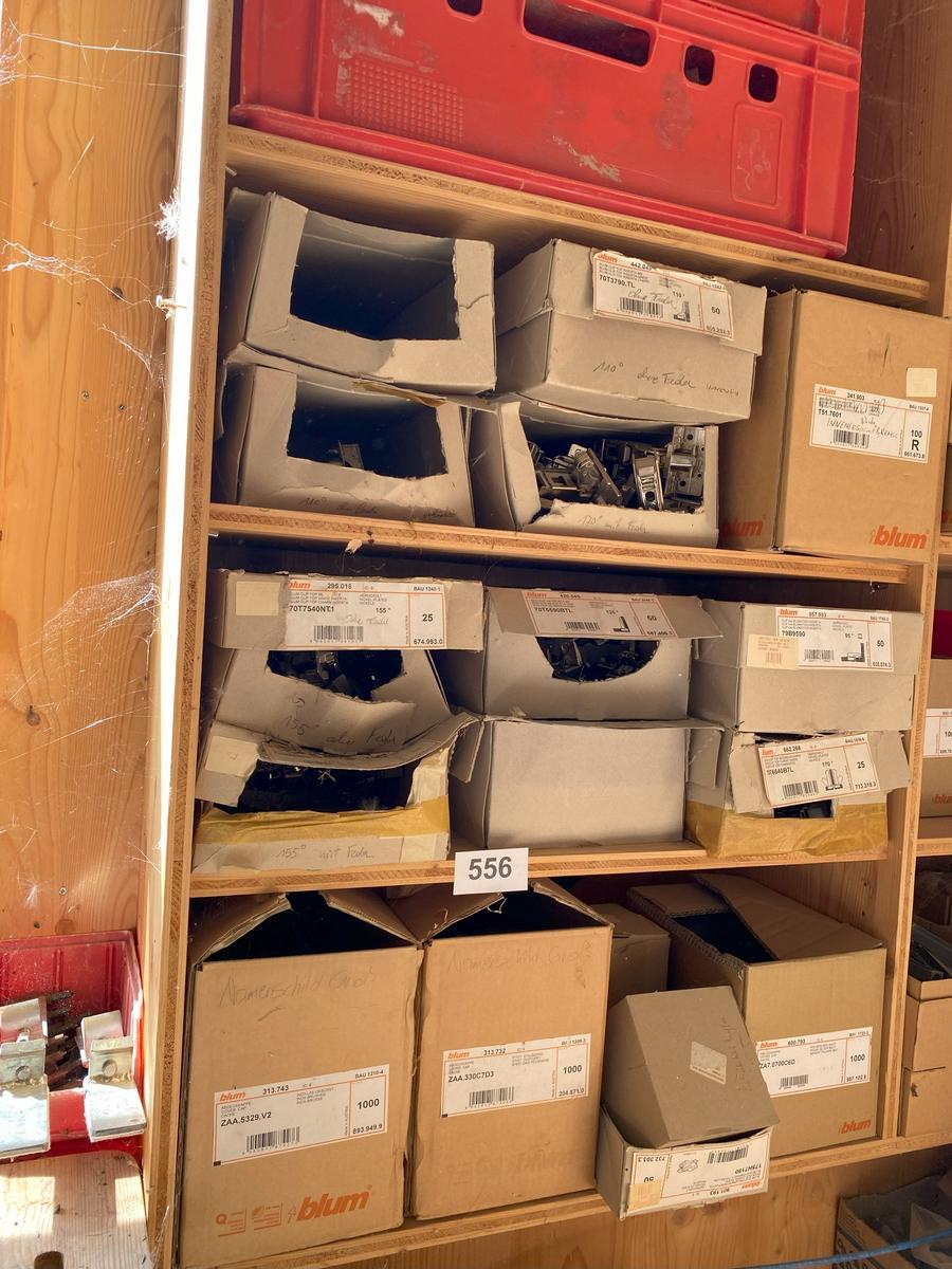 kompletter Bestand an BLUM Beschlägematerial