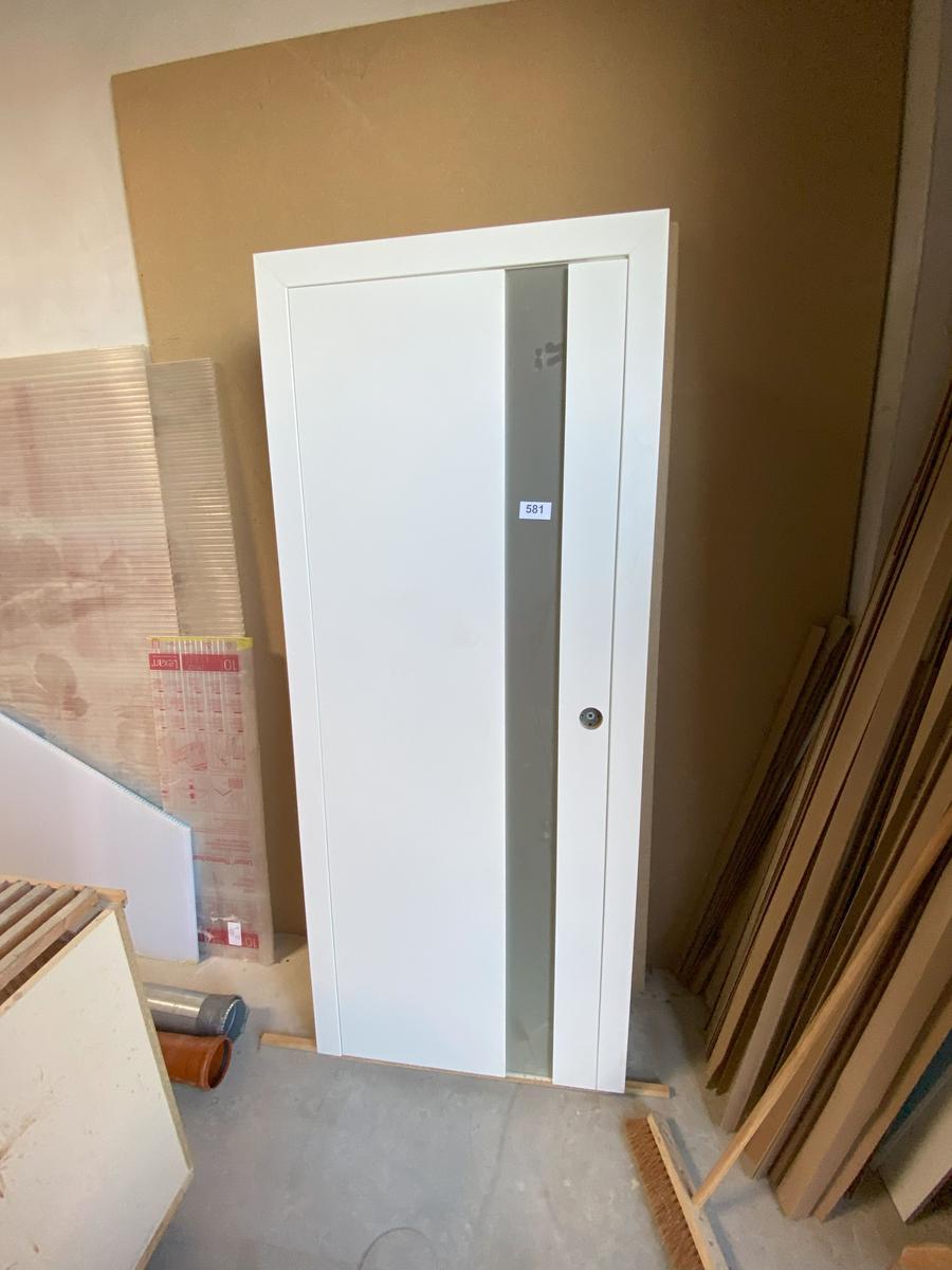 Zarge mit Türe 88 x 34 x 209 cm?d=2025-08-10 04:41:46