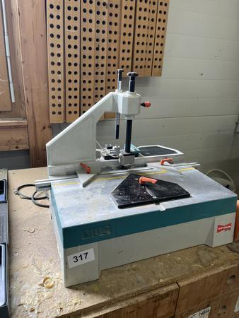 Hoffmann Schwalbenschwanzgerät - Keilnutfräsmaschine MU 2P Hoffmann Schwalbenschwanzgerät - Keilnutfräsmaschine MU 2P