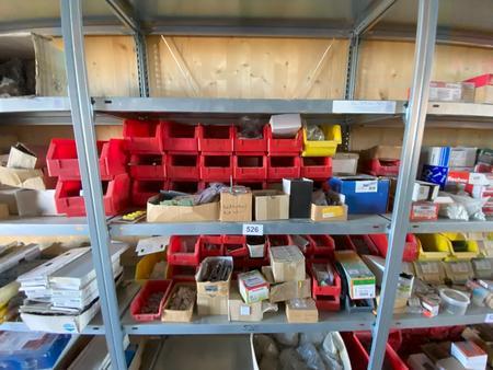 Regalinhalt an Schrauben und Befestigungsmaterial Regalinhalt an Schrauben und Befestigungsmaterial