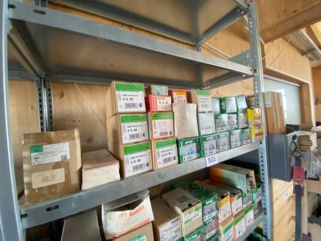 Regalinhalt Schrauben und Befestigungsmaterial Regalinhalt Schrauben und Befestigungsmaterial
