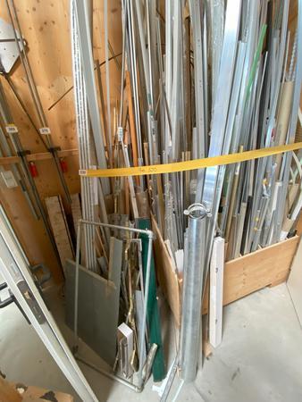 kompletter Bestand an Aluprofilen ( Winkel,Rohre usw ) kompletter Bestand an Aluprofilen ( Winkel,Rohre usw )