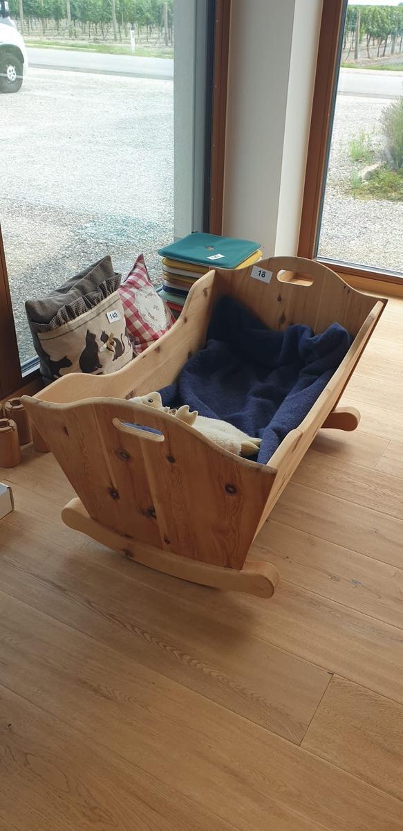 Babywiege in Zirbenholz 105 x 60 x 54 cm