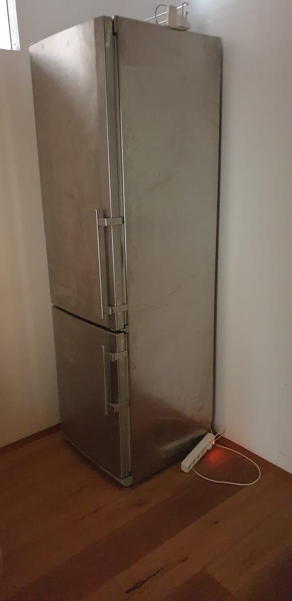Liebherr  Kühlschrank - Gefrierkombination  220/240V CBPes 4056