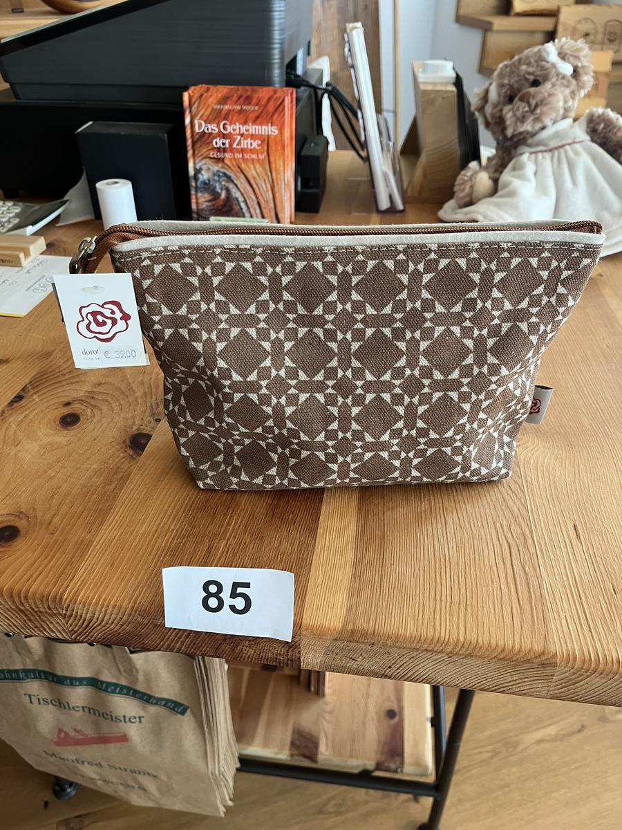 Handtasche