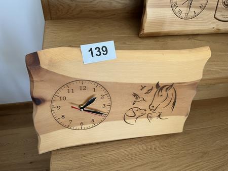 Wanduhr 40 x 25 cm in Holz Wanduhr 40 x 25 cm in Holz