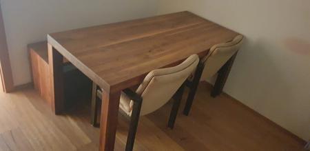Esstisch samt Bank und 2 Stühle Nuss geölt 170x77 cm Esstisch samt Bank und 2 Stühle Nuss geölt 170x77 cm