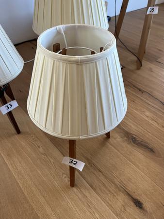 Designer Stehlampe 50 cm Schirmdurchmesser 30 cm Designer Stehlampe 50 cm Schirmdurchmesser 30 cm