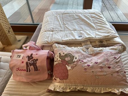Kindertasche+Polster+Handschuhe Kindertasche+Polster+Handschuhe