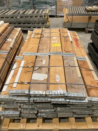 46 Stk. Euro Paletten Aufsatzrahmen je ca.120/80/20 cm klappbar 46 Stk. Euro Paletten Aufsatzrahmen je ca.120/80/20 cm klappbar