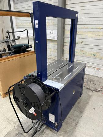 GIGANT Umreifungsmaschine TP 601Arbeitshöhe:810 mm, 220 kg, Bandmaterial PP 12 mm - 0.55/0.75 GIGANT Umreifungsmaschine TP 601Arbeitshöhe:810 mm, 220 kg, Bandmaterial PP 12 mm - 0.55/0.75