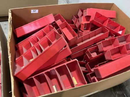 1 Palette mit Sortimentsboxen in Kunststoff 1 Palette mit Sortimentsboxen in Kunststoff
