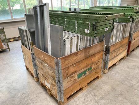 5 Laufmeter Regalanlage: Steher ca.220/50 cm Fachböden 100 cm 5 Laufmeter Regalanlage: Steher ca.220/50 cm Fachböden 100 cm