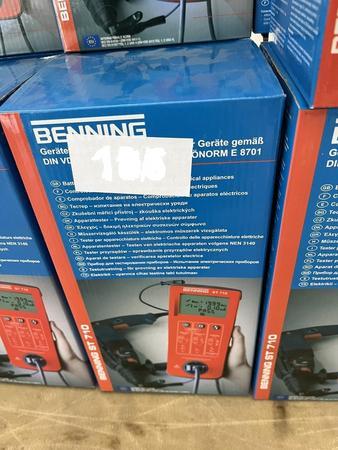 BENNING Gerätetester Fabriksneu ST710 BENNING Gerätetester Fabriksneu ST710