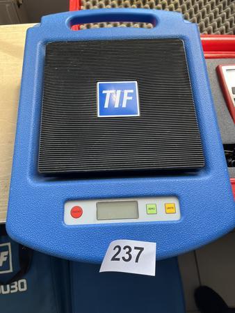 DIF 9030 Compact Refrigerant Scale DIF 9030 Compact Refrigerant Scale