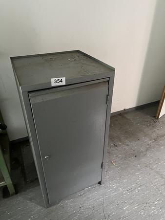 Werkzeugschrank 50 x 50 x 100 cm SCHÄFER Werkzeugschrank 50 x 50 x 100 cm SCHÄFER