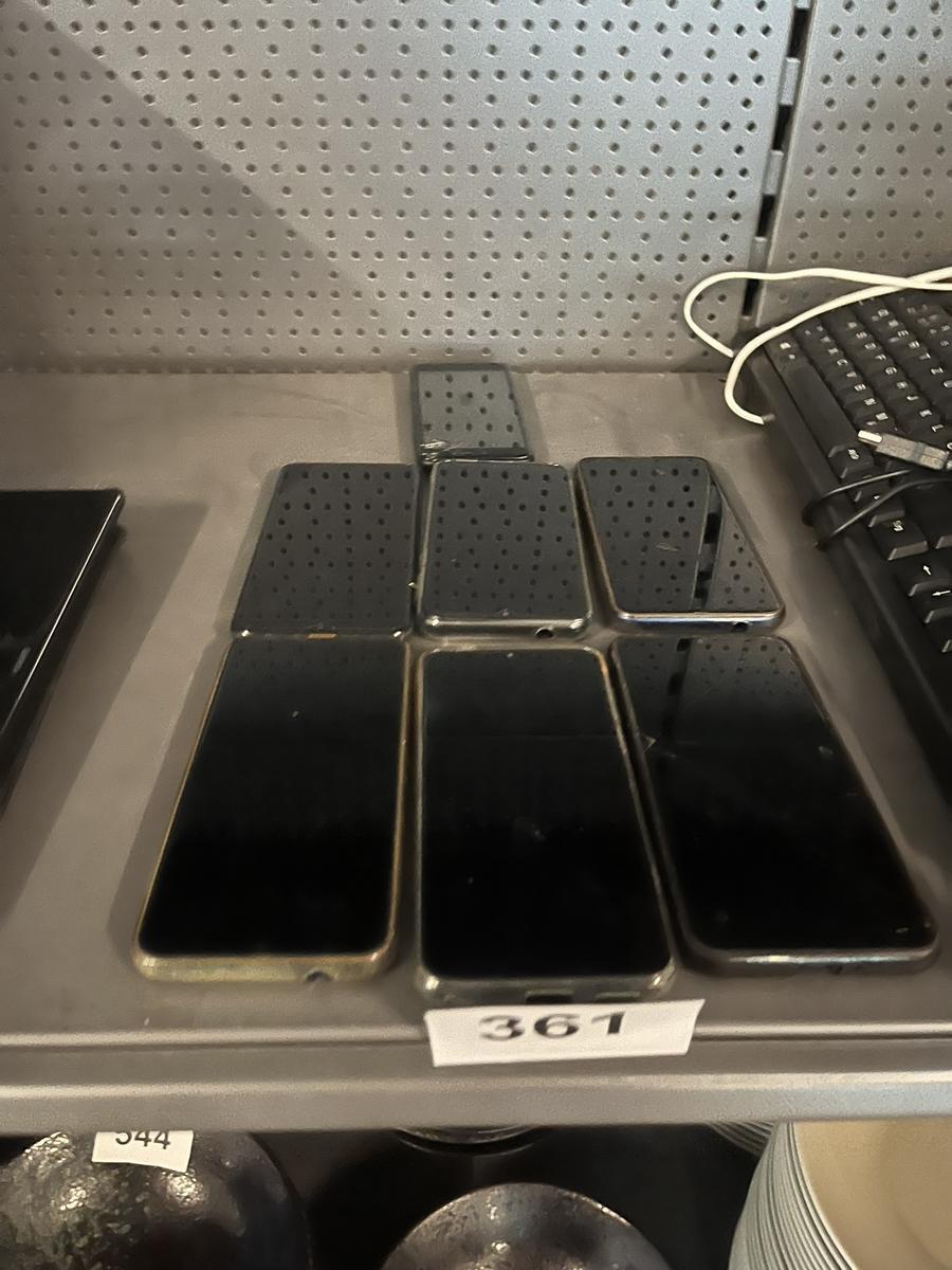 Posten Samsung Mobiltelefone, Funktion nicht geprüft?d=2025-09-02 13:06:54