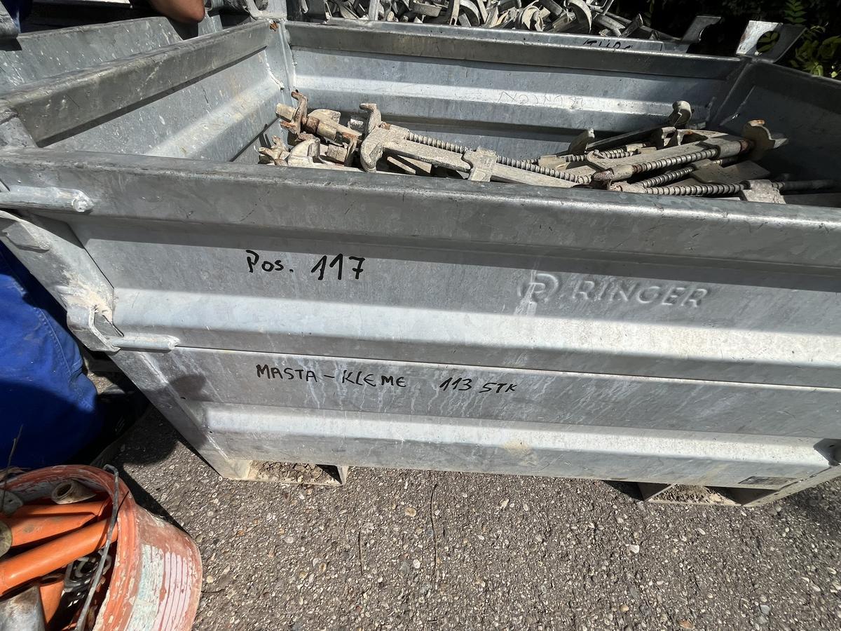 113 Stück = 1 Box mit Doka Ringer Schalungsklemmen verstellbar?d=2025-09-14 09:48:40