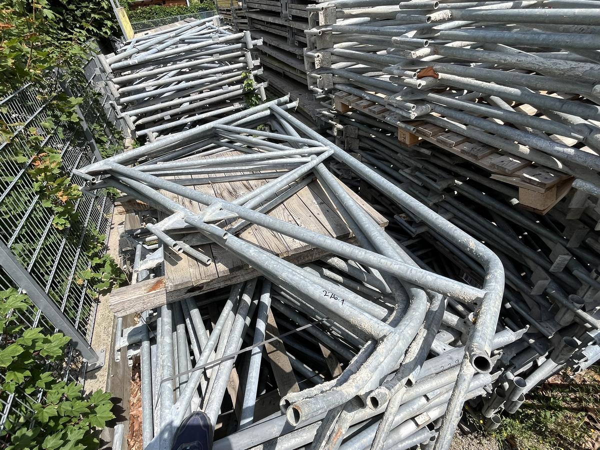Ekro Einhängeschutzkonsolen - 8 Stück Ecken?d=2025-09-14 11:38:11