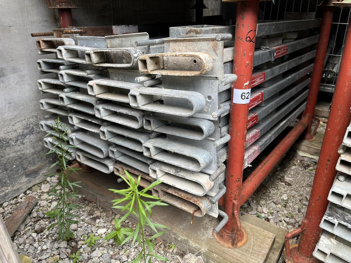 50 Stk. Ringer UNI-Zwingen ca. 125 cm inkl. Stapelbox?d=2025-09-14 09:50:20