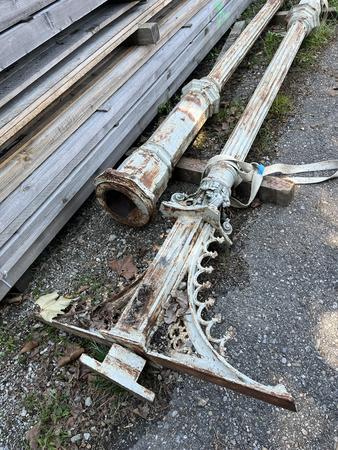 2 Stk.antike Laternen Gußeisen ca. 390 cm 2 Stk.antike Laternen Gußeisen ca. 390 cm
