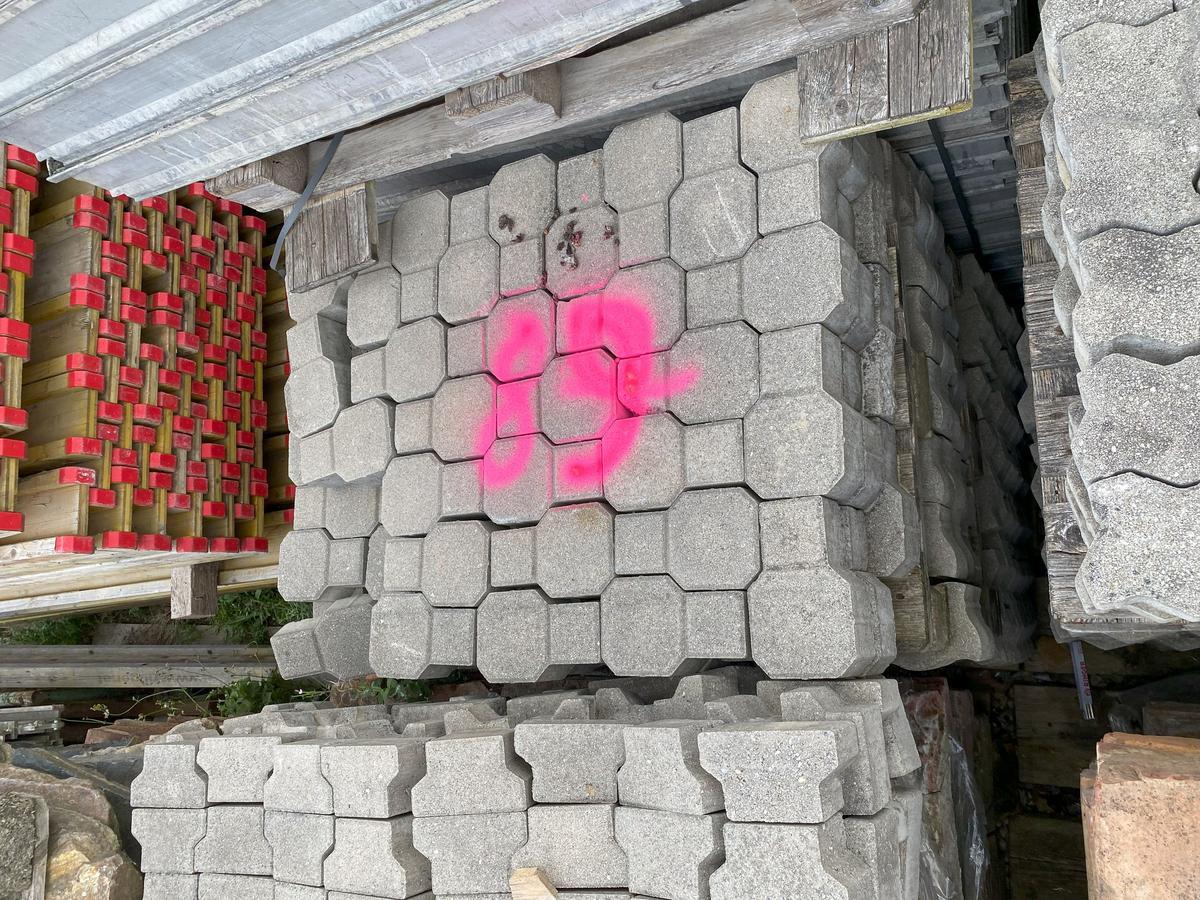 7m2 Paletten Wellensteine?d=2025-09-14 11:39:40