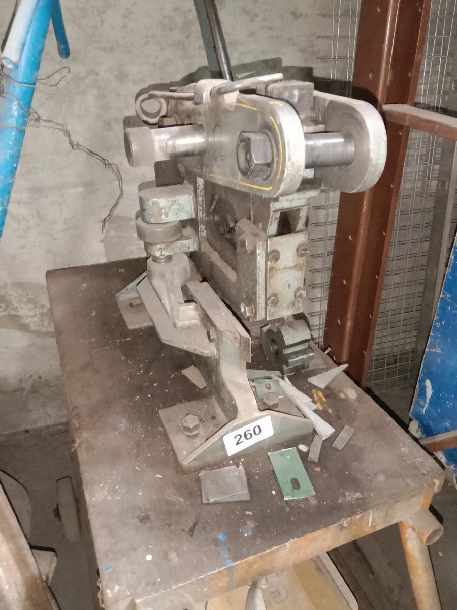 Schlagschere mechanisch?d=2025-09-14 08:02:44