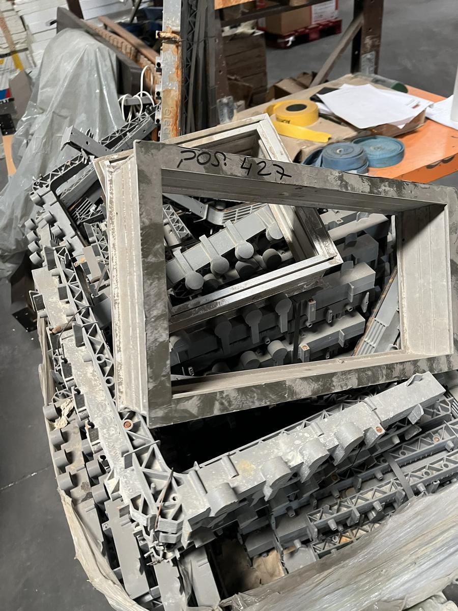 1 Palette Schalungszubehör?d=2025-09-14 09:58:50
