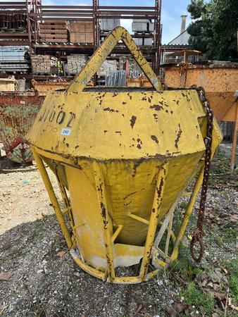 Betonkrankübel ca. 1000 Liter Betonkrankübel ca. 1000 Liter