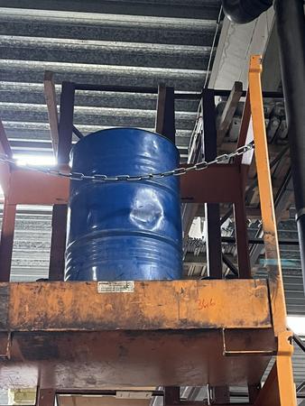 Kaiser&Kraft Problemstoffbox mit Auffangwanne stapelbar für 2 Fässer 200 l Kaiser&Kraft Problemstoffbox mit Auffangwanne stapelbar für 2 Fässer 200 l
