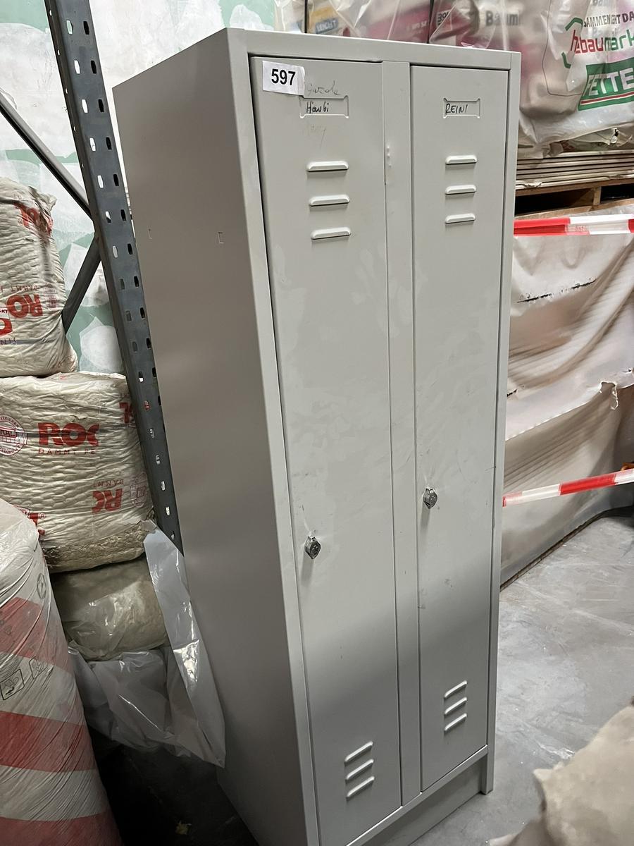 2 teiliger Umkleidespind in Metall 45/60/180 cm?d=2025-09-14 09:57:13