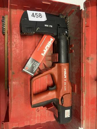 HILTI Bolzensetzgerät DX A 41 plus MX 762 im Koffer HILTI Bolzensetzgerät DX A 41 plus MX 762 im Koffer