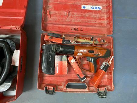 HILTI Bolzensetzgerät HILTI Bolzensetzgerät