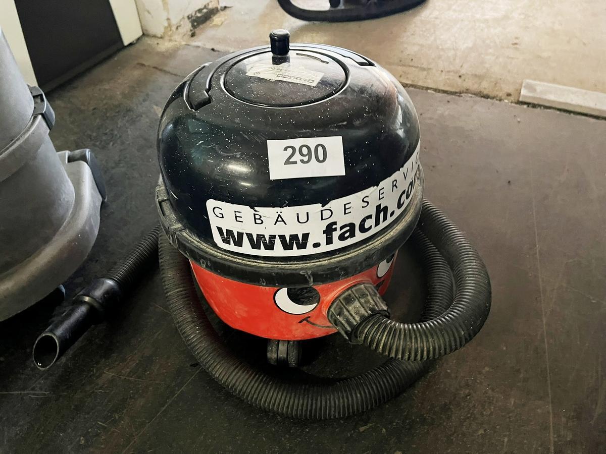 Gewerbestaubsauger 1200 W?d=2025-09-02 13:14:17